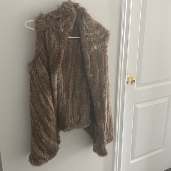 Authentic Fur vest - Picture 1 of 4